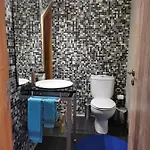 Casa Encosta Da Canicada
