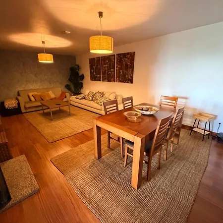 Casa Encosta Da Caniçada